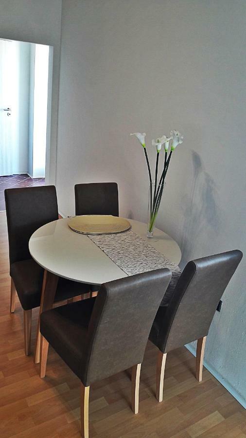 Apartmani Tatic Štinjan المظهر الخارجي الصورة